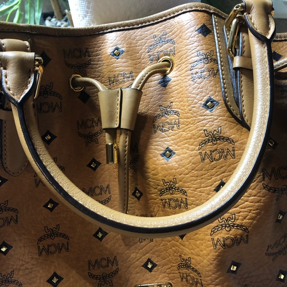 Mcm - Picture 2 of 5